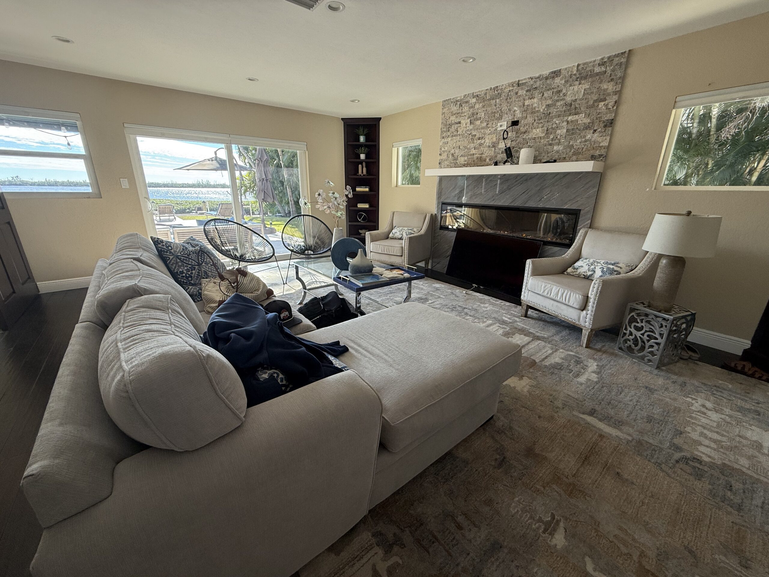 Bayfront Suite Living Room